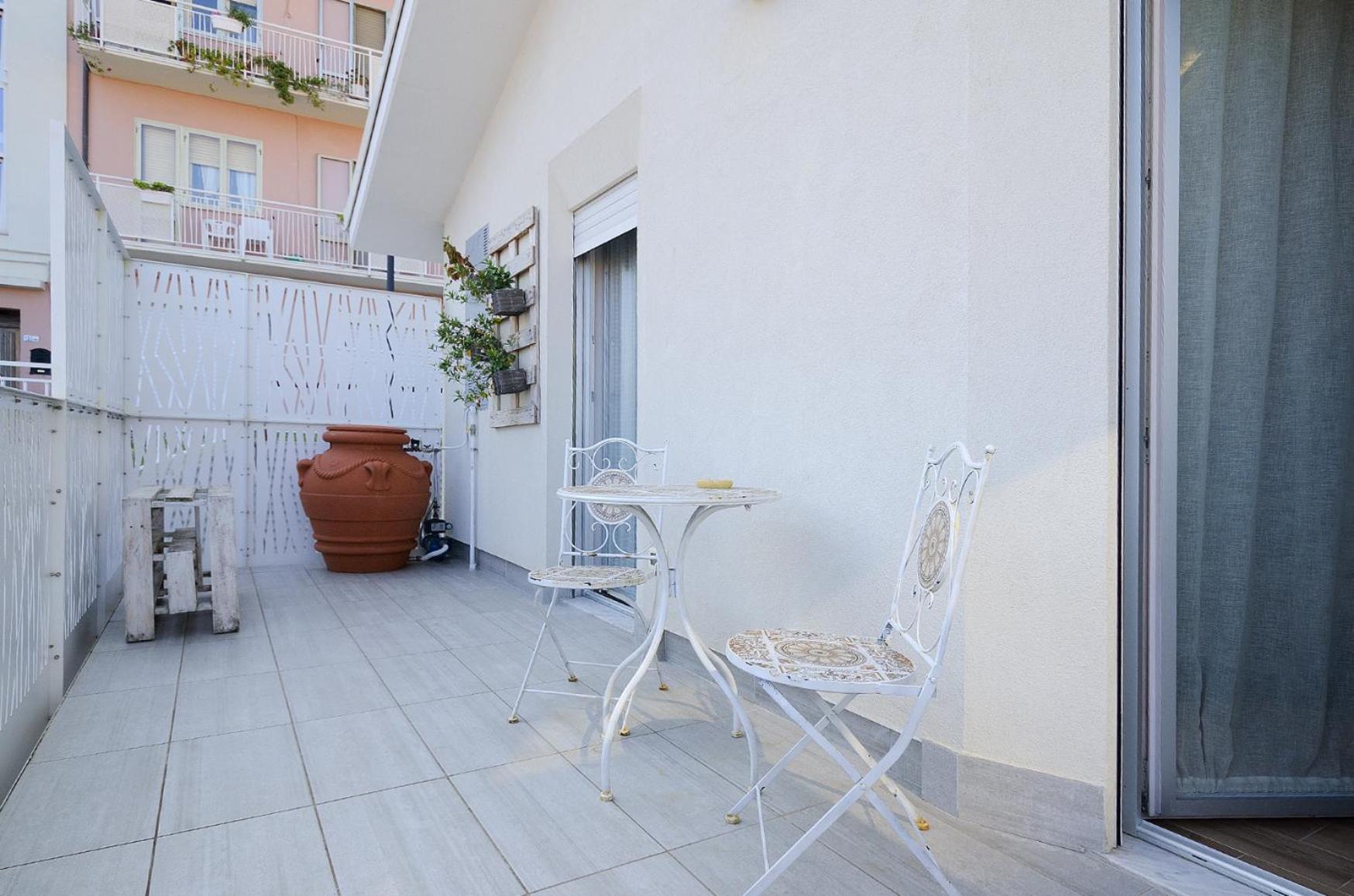 Ferienwohnung Lo Scorcio Sul Mare Marina di San Vito Exterior foto